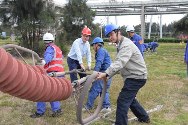 國能（福州）熱電有限公司500kV線路導線及金具更換項目完成導線拆除