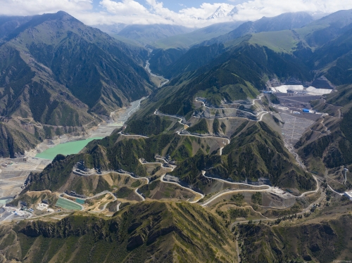 新疆阜康抽水蓄能電站順利通過上水庫蓄水階段驗收