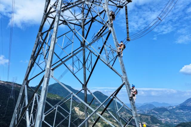 國家電網跨省跨區(qū)互濟助力冬季電力保供