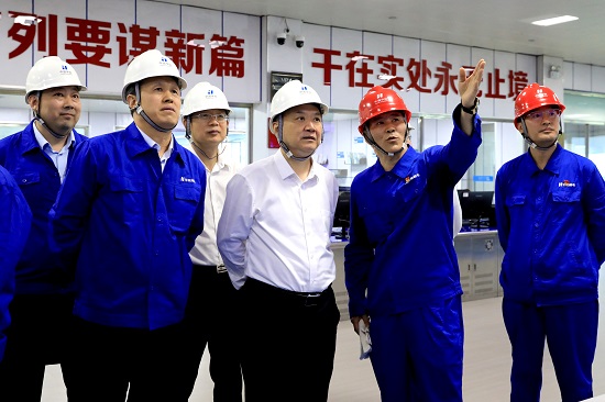 中國華能集團(tuán)董事長溫樞剛到鶴崗電廠、伊春熱電督導(dǎo)調(diào)研生態(tài)環(huán)保及安全生產(chǎn)工作