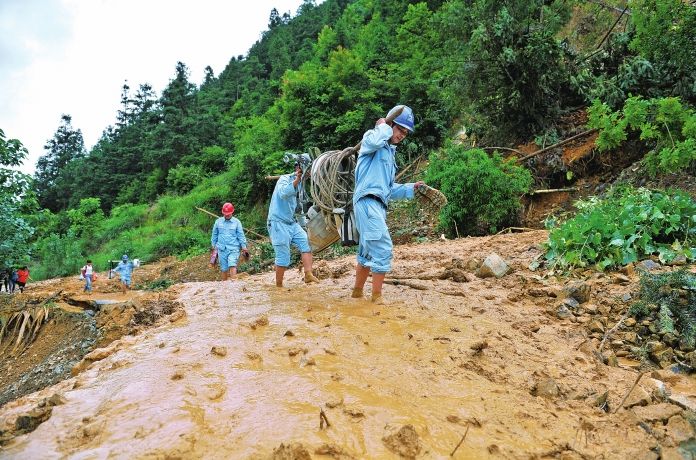 南方電網公司發(fā)布防風防汛藍色預警　全力搶修受災線路做好預防應對措施